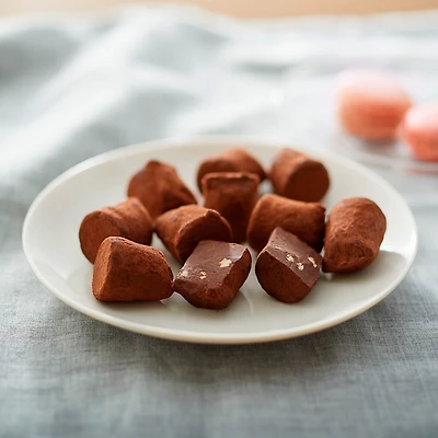 Raspberry Macaron Cacao Truffles
