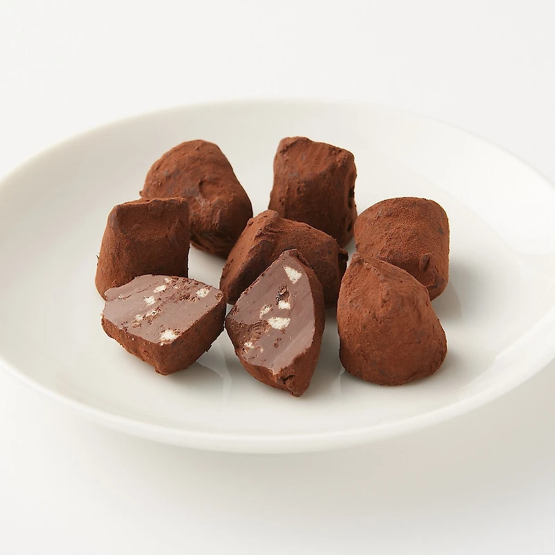 Raspberry Macaron Cacao Truffles