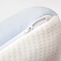 Cool Touch Memory Foam Pillow
