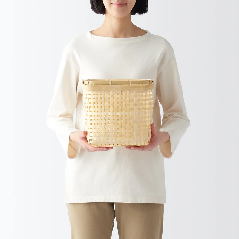 Bamboo Open Weave Basket with Handle - Medium (W25.5 x D18 x H24 cm)