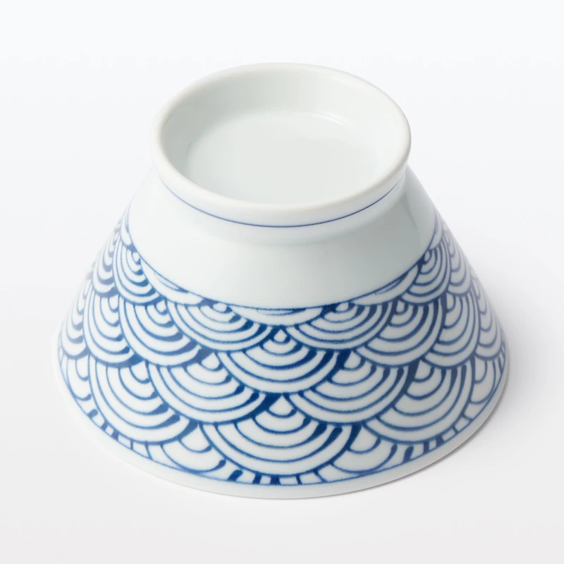 Hasami Ware Rice Bowl - Large Wave Pattern