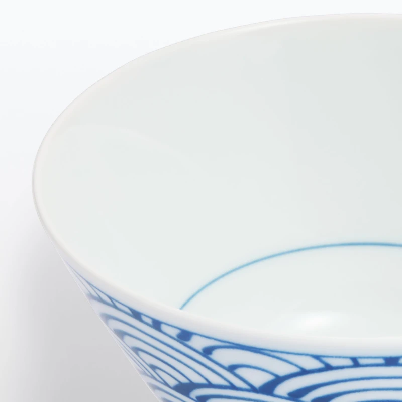 Hasami Ware Rice Bowl - Large Wave Pattern