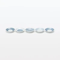 Hasami Ware Small Plate - Large Wave Pattern