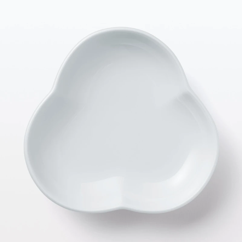 Hasami Ware Lucky Small Plate - Pine - White