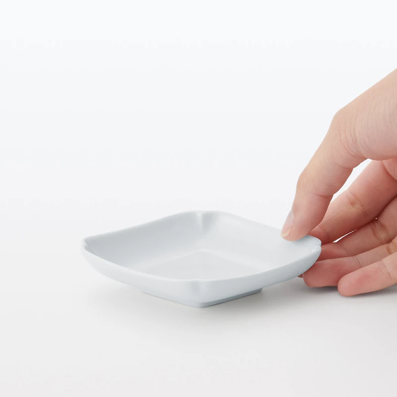 Hasami Ware Lucky Small Plate - Diamond