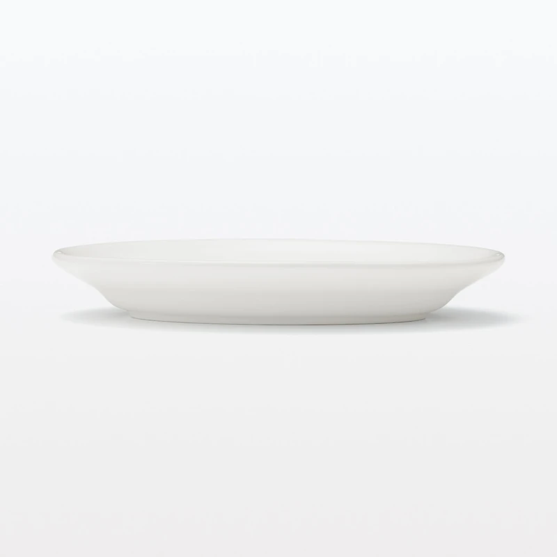 Porcelain Rimmed Oval Plate Medium