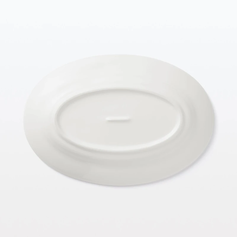 Porcelain Rimmed Oval Plate Medium