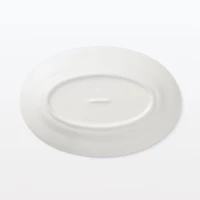 Porcelain Rimmed Oval Plate Medium