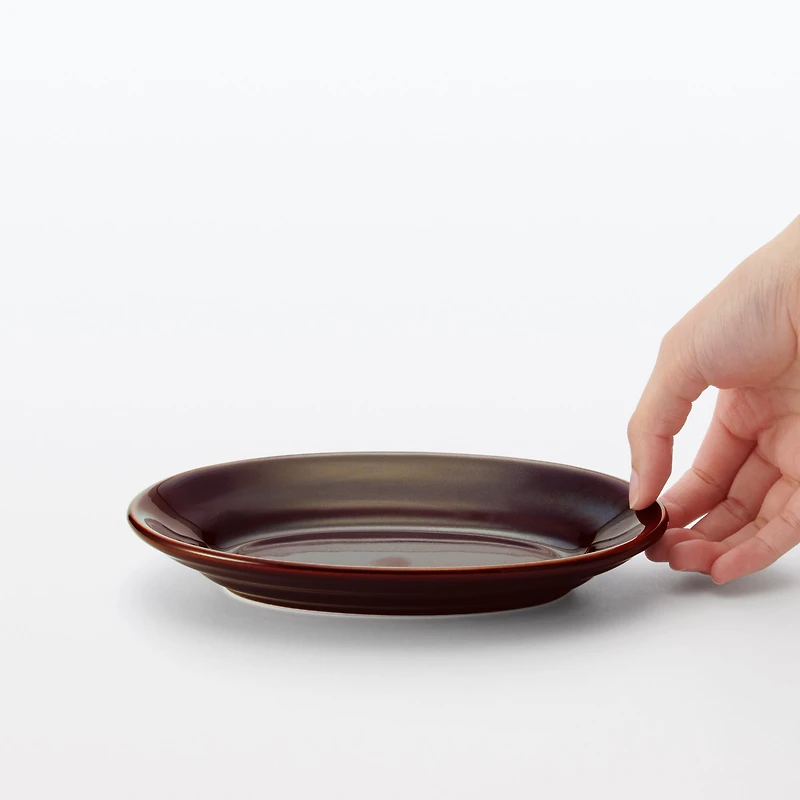 Porcelain Rimmed Oval Plate Small - Brown Glaze