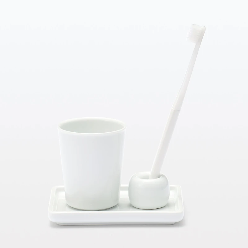 White Porcelain Gargle Cup