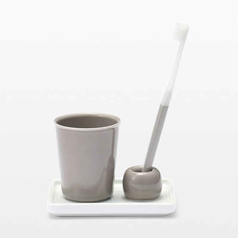 Porcelain Gargle Cup