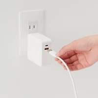 Soft and Tangle-free USB Cable