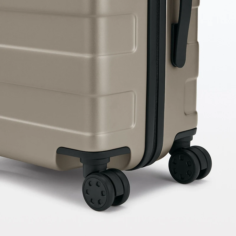 Adjustable Handle Hard Shell Suitcase 36L