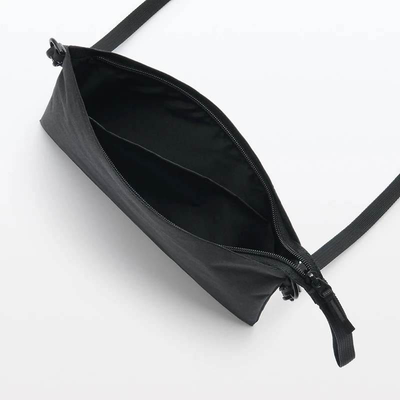 2-Way Water Repellent Sacoche / Crossbody Bag