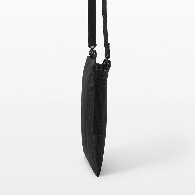 2-Way Water Repellent Sacoche / Crossbody Bag