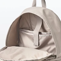 Less Tiring Water Repellent Backpack