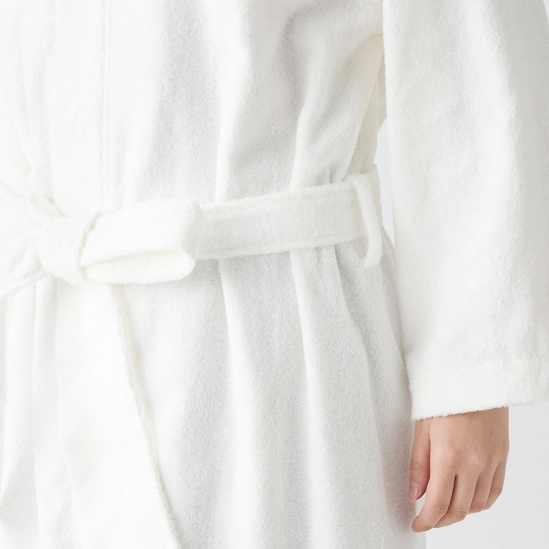 Side Seamless Pile Bathrobe