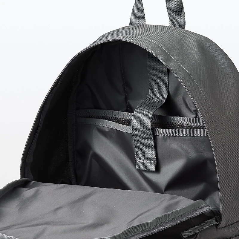 Less Tiring Water Repellent Backpack