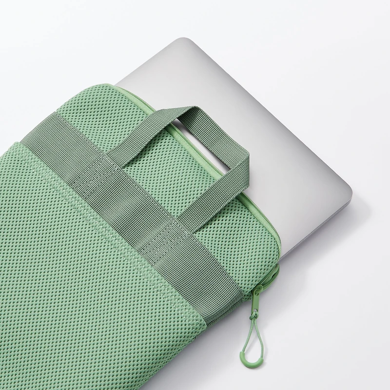 Polyester Vertical Cushioned Tablet Case