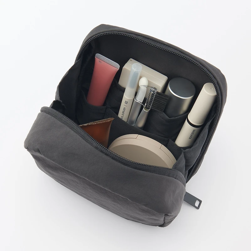 Wrinkled Nylon Wide-Opening Pouch - Square