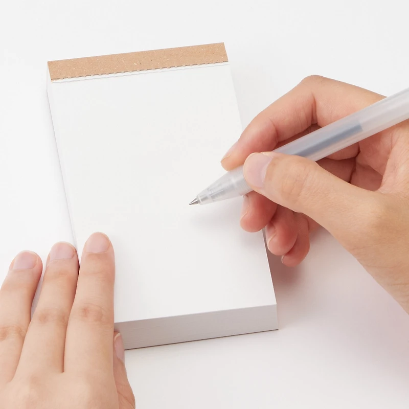 Hanging Tear-Off Notepad (W7 x L11.4 cm)