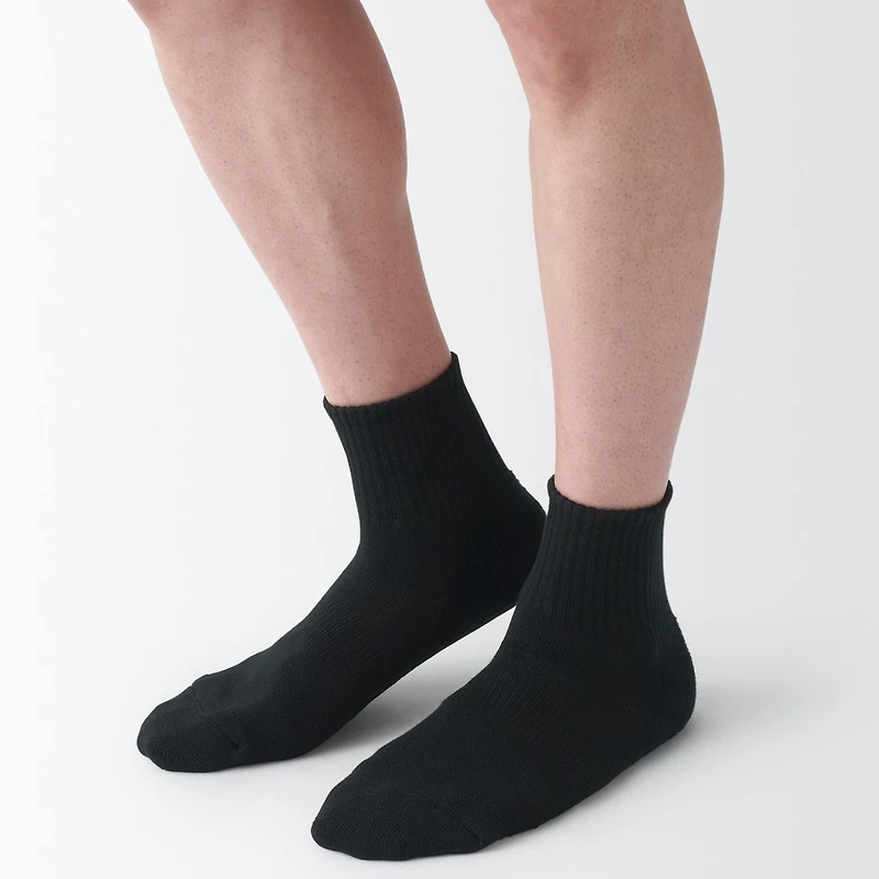 Right Angle Pile Short Socks
