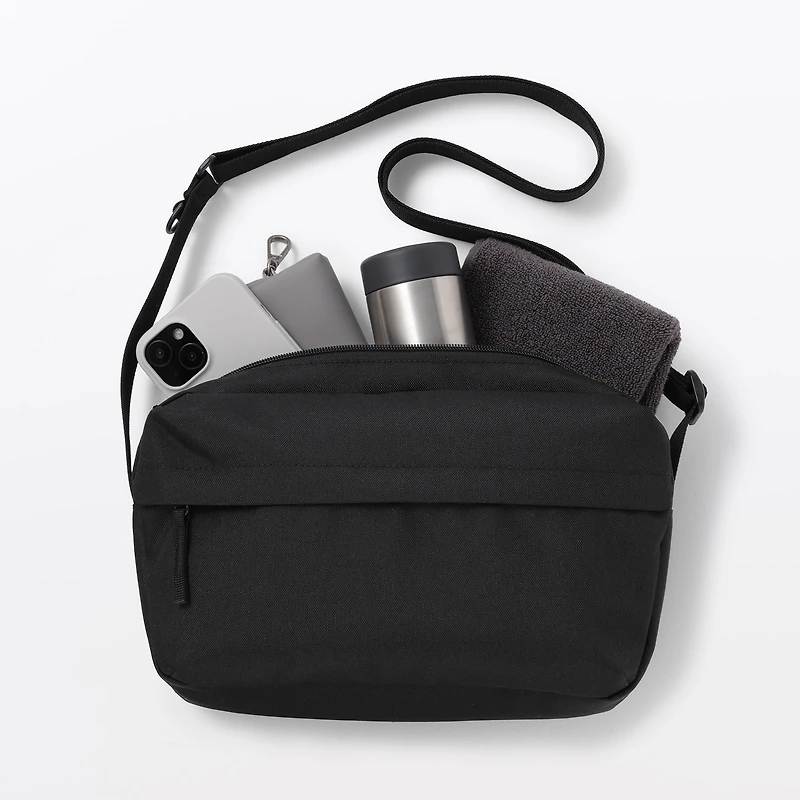 Water Repellent Shoulder Bag