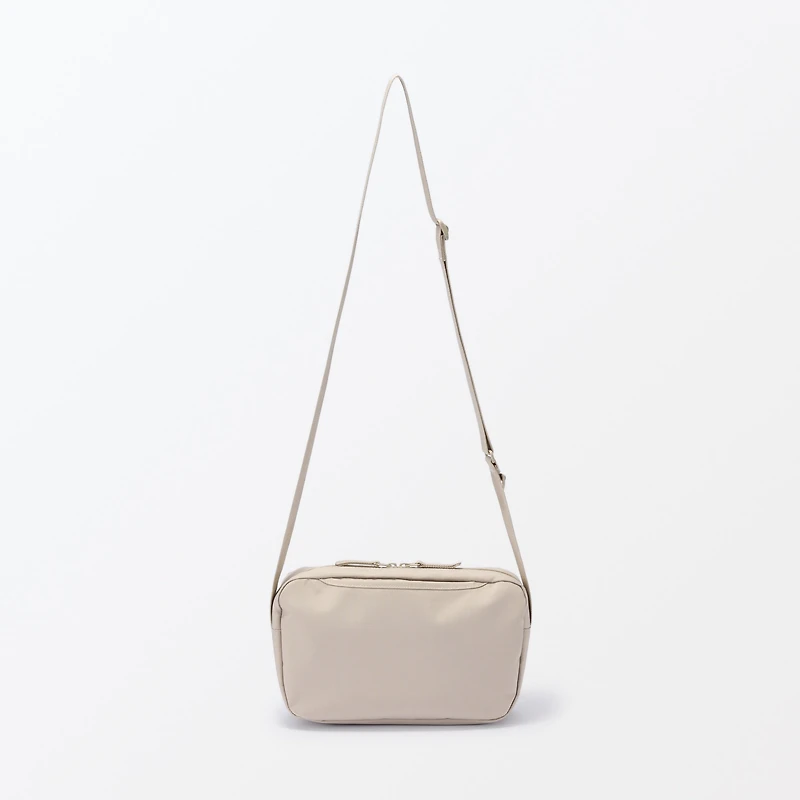 Water Repellent Shoulder Bag
