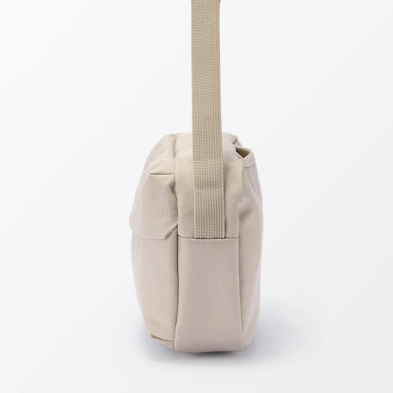 Water Repellent Shoulder Bag