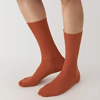 Right Angle Ribbed Socks