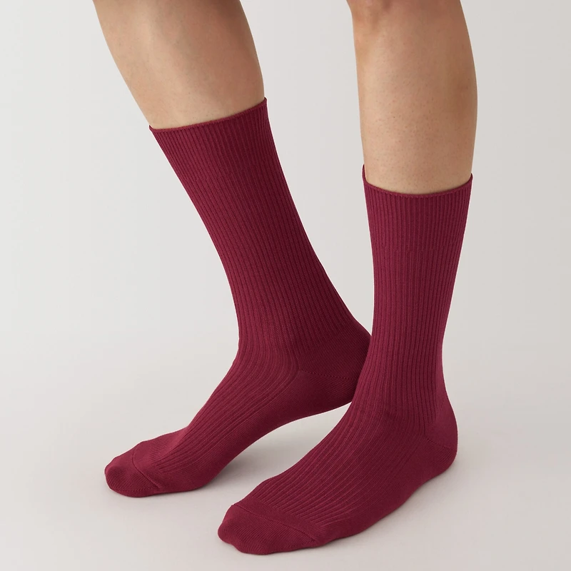 Right Angle Ribbed Socks