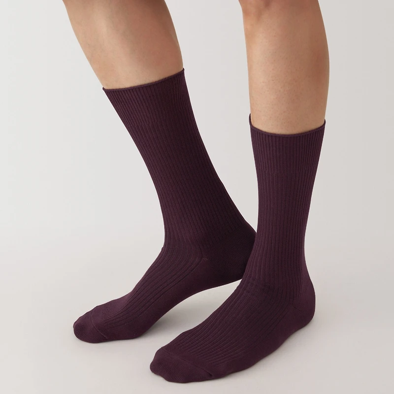 Right Angle Ribbed Socks