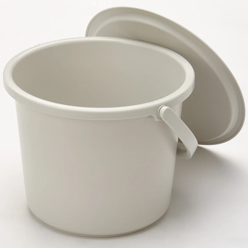 Bucket with Lid