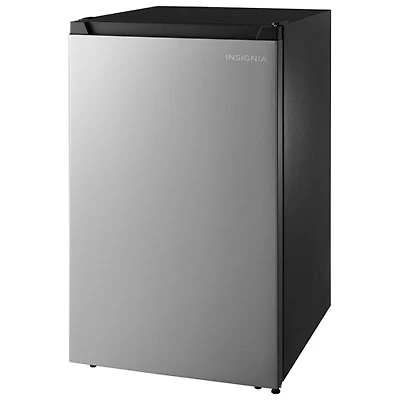 Insignia 4.4 Cu. Ft. Freestanding Bar Fridge (NS-CF44SS3-C) - Stainless Steel