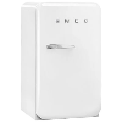 Smeg Retro 22" 3.9 Cu. Ft. Top Freezer Refrigerator (FAB10URWH3) - White