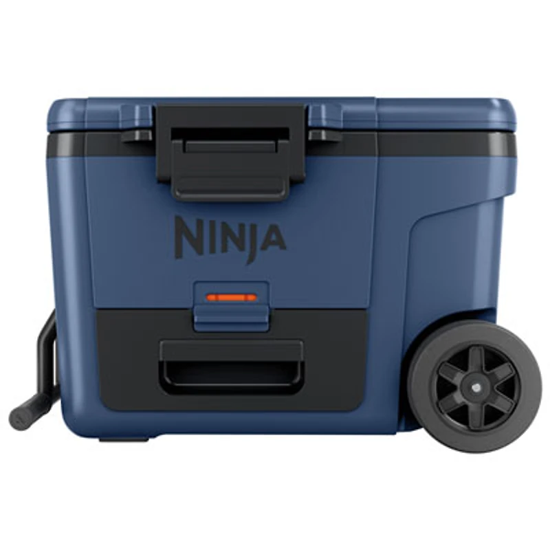 Ninja FrostVault Wheeled Cooler with Dry Zone - 43L (45 Qt) - Lakeshore Blue