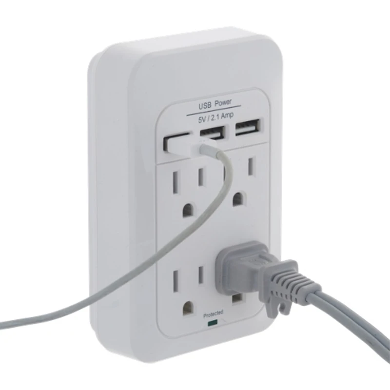 Insignia 4-Outlet Surge Protector With USB - Only at Best Buy