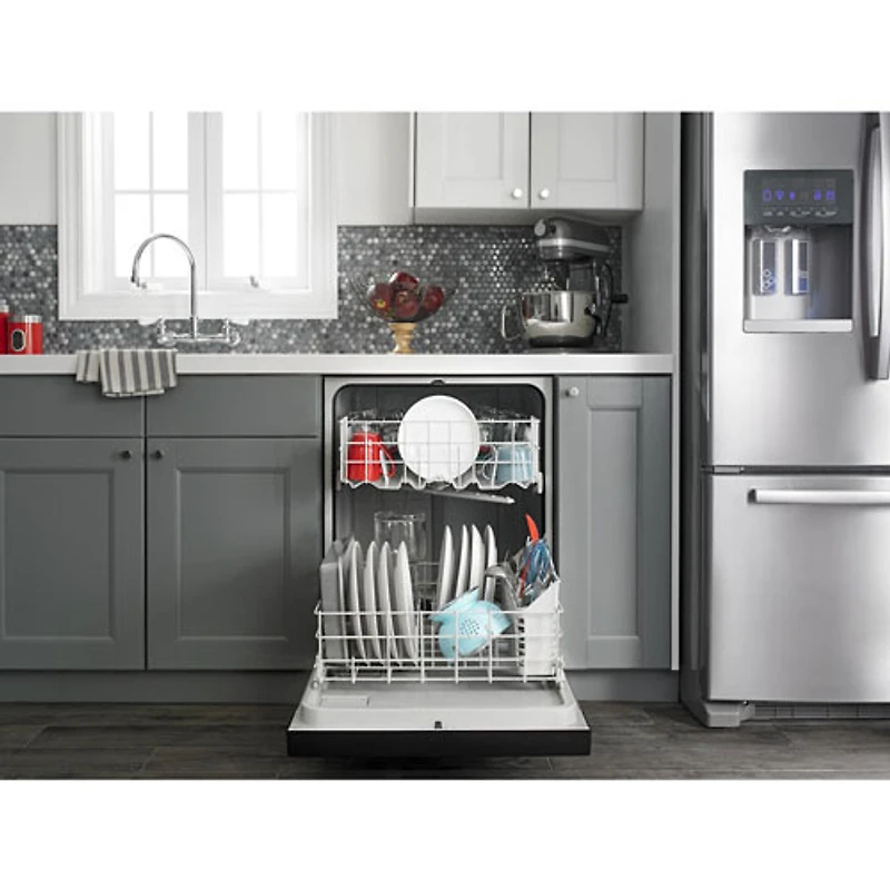 Réfrigérateur à congélateur supérieur 18,2 pi³ 30 po d'Amana (ART318FFDW) - Blanc