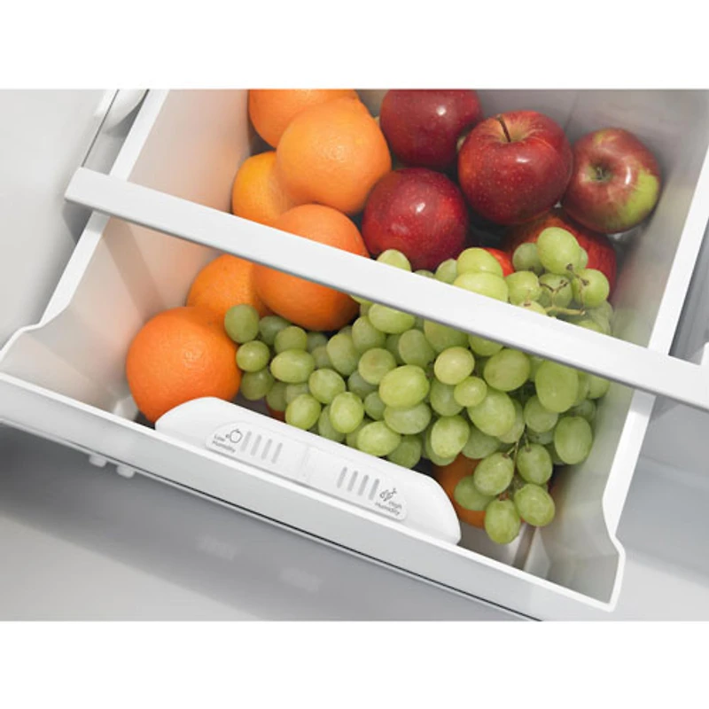 Réfrigérateur à congélateur supérieur 18,2 pi³ 30 po d'Amana (ART318FFDW) - Blanc