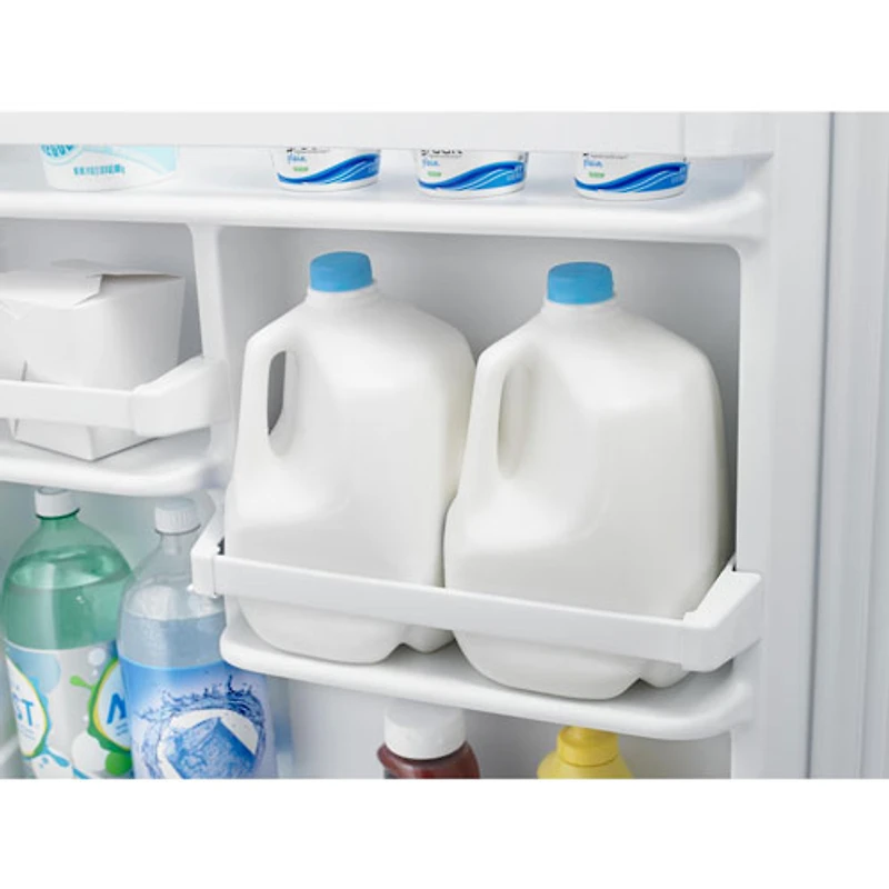 Réfrigérateur à congélateur supérieur 18,2 pi³ 30 po d'Amana (ART318FFDW) - Blanc