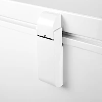 Congélateur-coffre pour le garage de 10,2 pi³ d'Insignia (NS-CZ10WH6-C) - Blanc - Exclusivité de Best Buy