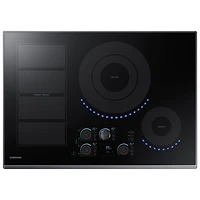 Surface cuisson induction électrique lisse 3 brûleurs 30 po de Samsung (NZ30K7880UG/AA) - Inox noir