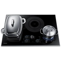 Surface cuisson induction électrique lisse 3 brûleurs 30 po de Samsung (NZ30K7880UG/AA) - Inox noir
