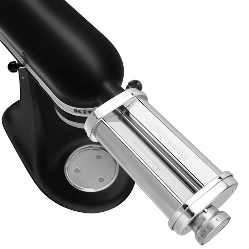 Batteur sur socle à tête inclinable Artisan de KitchenAid - 5 pte - 325 W - Noir mat
