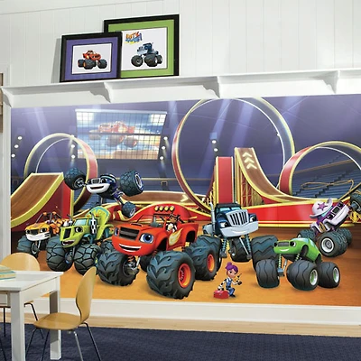 Murale en papier peint de 6 x 10,5 pi Blaze de RoomMates