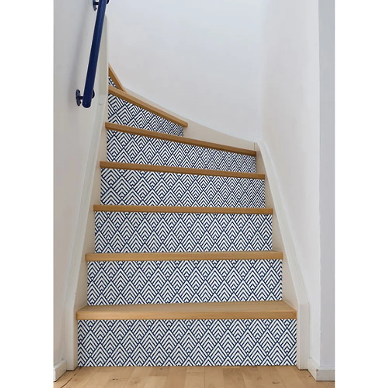 Papier peint autocollant Arrowhead de NuWallpaper - Bleu