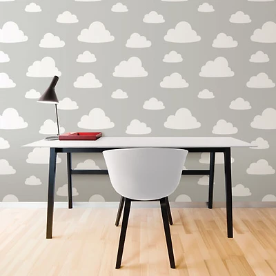 Papier peint autocollant Clouds de NuWallpaper - Gris