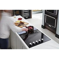 Surface de cuisson électrique lisse de 30 po de KitchenAid (KCED600GBL) - Noir