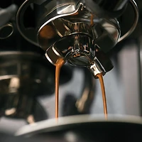 Breville Barista Touch Automatic Espresso Machine with Frother & Coffee Grinder - Brushed Stainless Steel