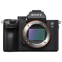 Appareil photo vlogueur sans miroir plein format Alpha a7 III de Sony (boîtier seulement)